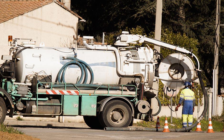 déboucher canalisation eaux usées Verrières-le-Buisson